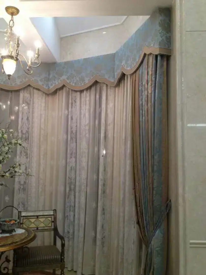 Jual gordyn gorden tirai vertikal roll blind jasa wallpaper dinding vi