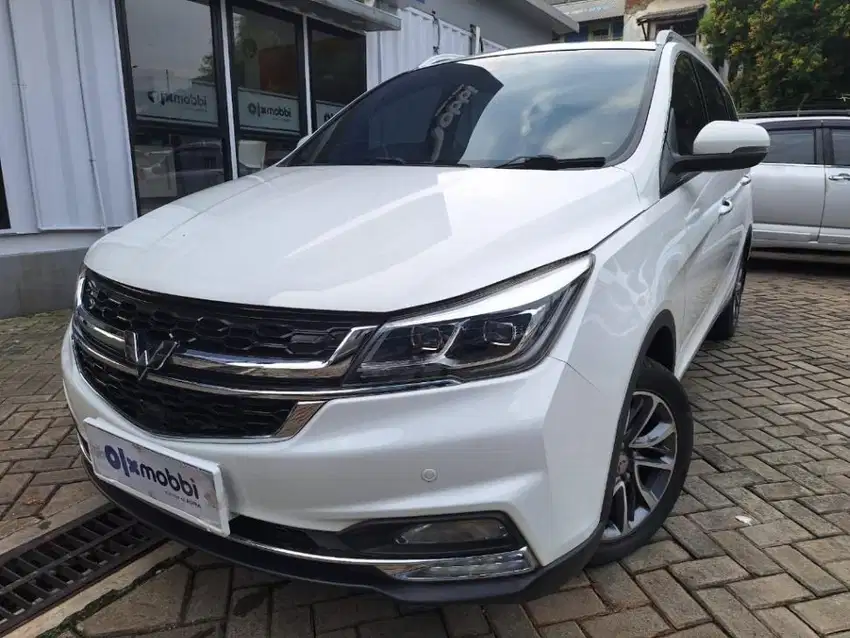 DP Rendah Wuling Cortez 1.5 CT L Luxury Plus Bensin-AT 2022 ESZSIS CRS