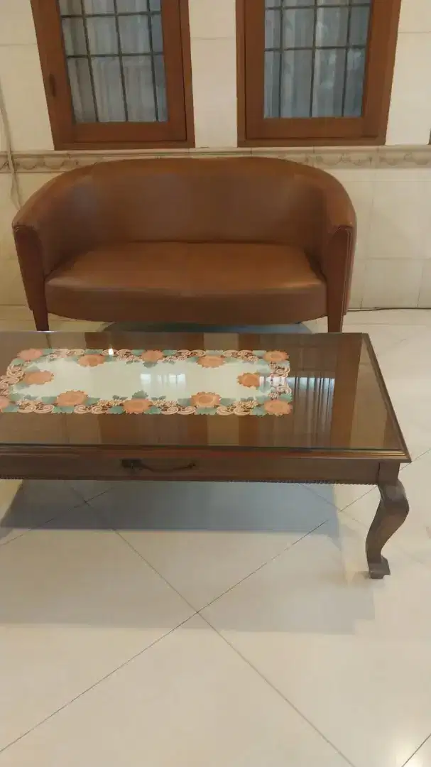 Jual 1 set sofa jati bagus kokoh namun kondisi kurang baik