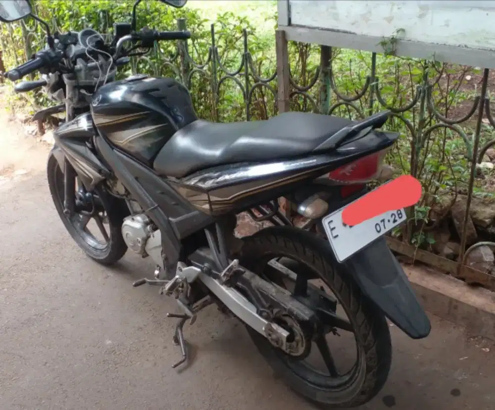 Motor vixion jual cepat