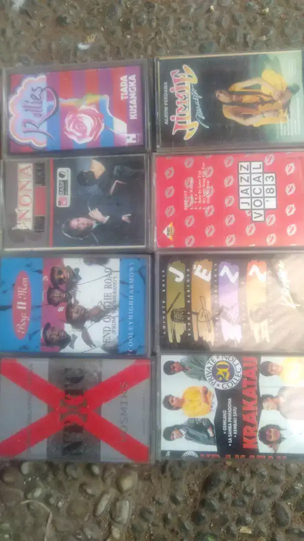 Kaset Jadul Antik
