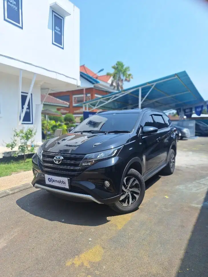 DP Rendah - Toyota Rush 1.5 G Bensin AT 2018 Hitam