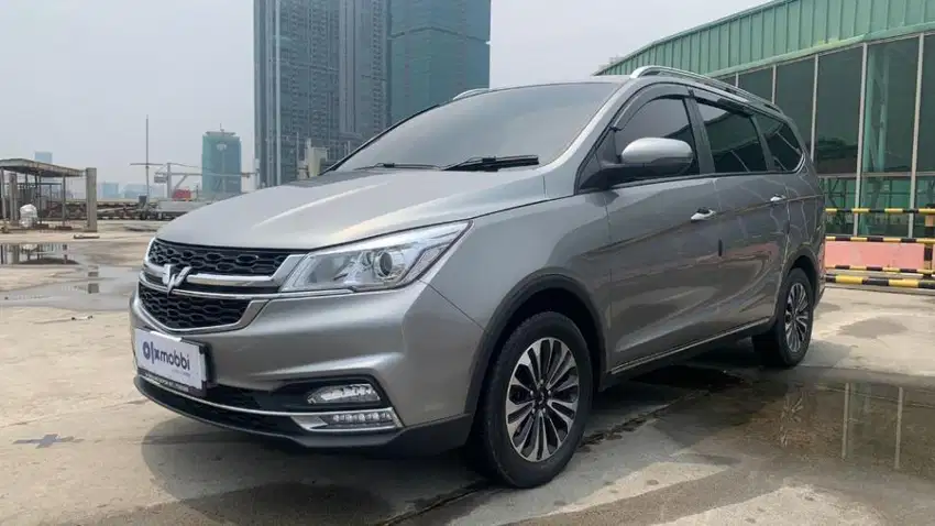 TDP 15Jt Wuling Cortez 1.5 CT L Luxury Plus Bensin-AT 2022 Abu /