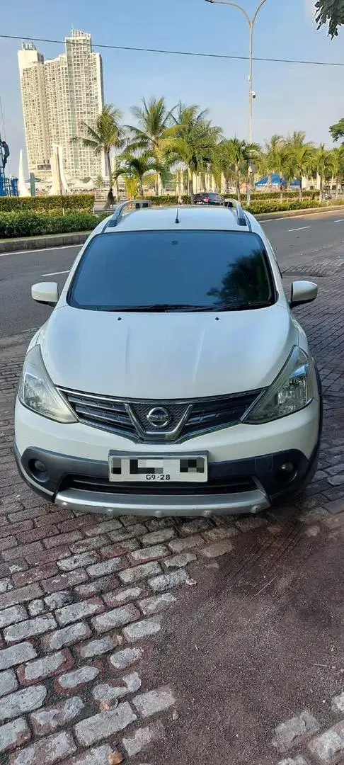 Nissan Grand Livina 1.5 XGEAR MT