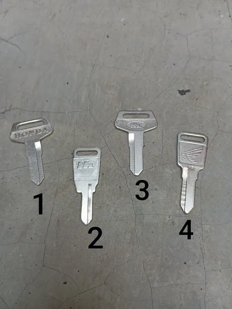 Mata kunci blank honda c50, c70, c90, s90 & cb100