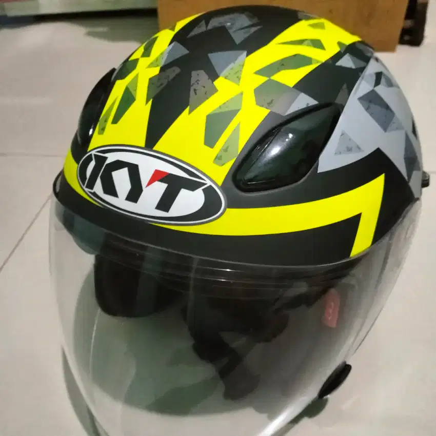 Helm KYT Kuning Abu Abu