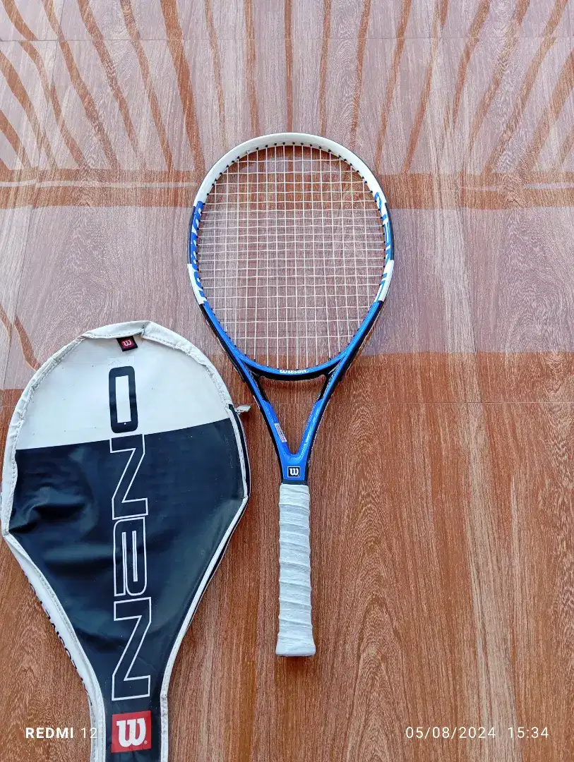 Raket tenis wilson Carbon