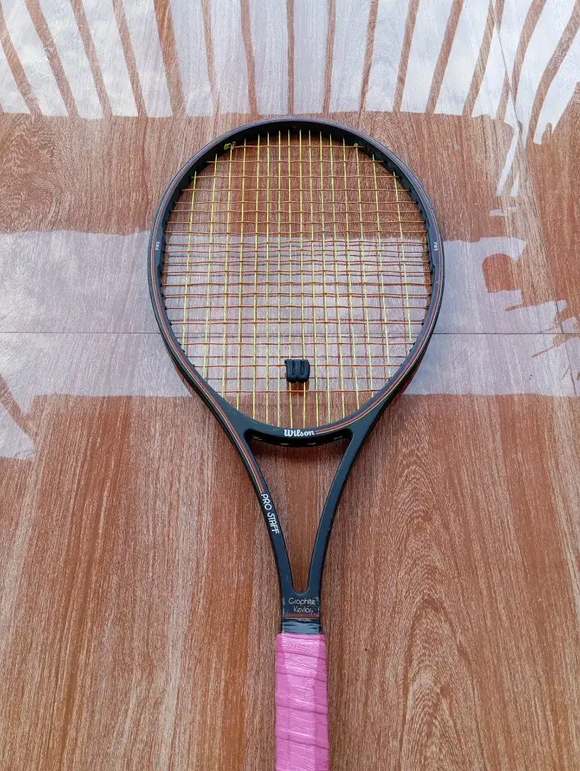 Raket tenis wilson pro staff