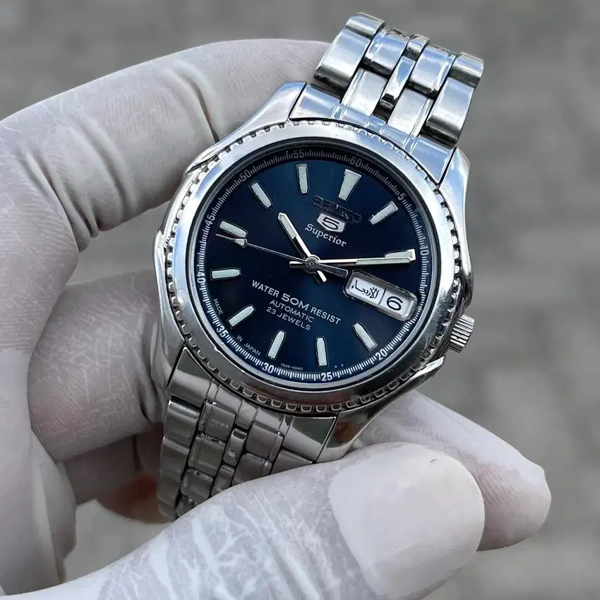 Seiko 5 Superior SKZ049 automatic