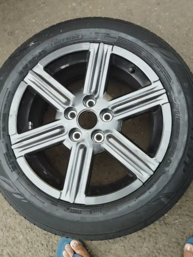 Velg HRV ori 2022 plus ban r17 95%