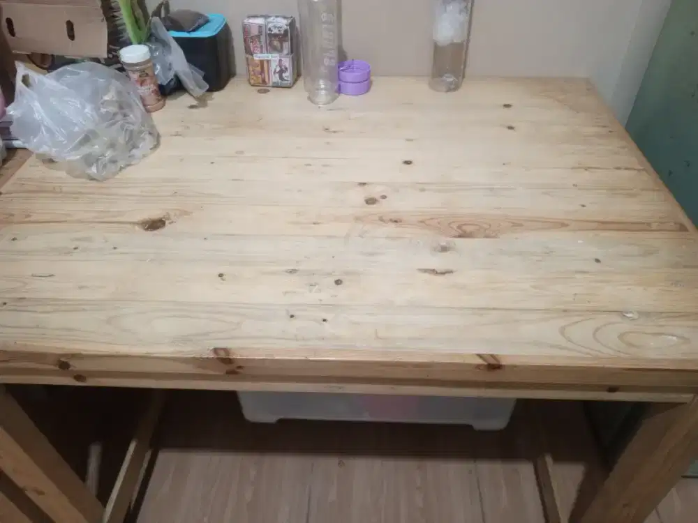 MEJA RESTORAN 110 X 80 KAYU TEBAL