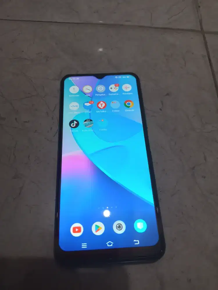 Vivo v2029 RAM 8/128 normal mulus