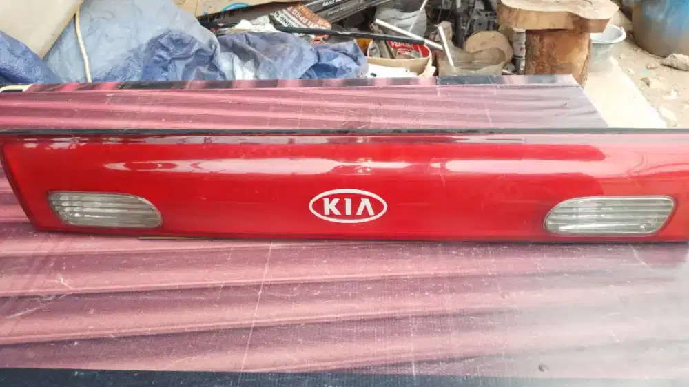 Reflektor  bagasi timor