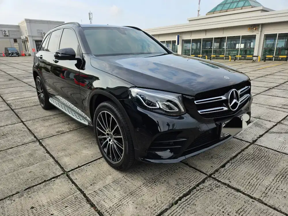 19 rb miles GLC200 AMG Night Edition 2019 pajak panjang istimewa