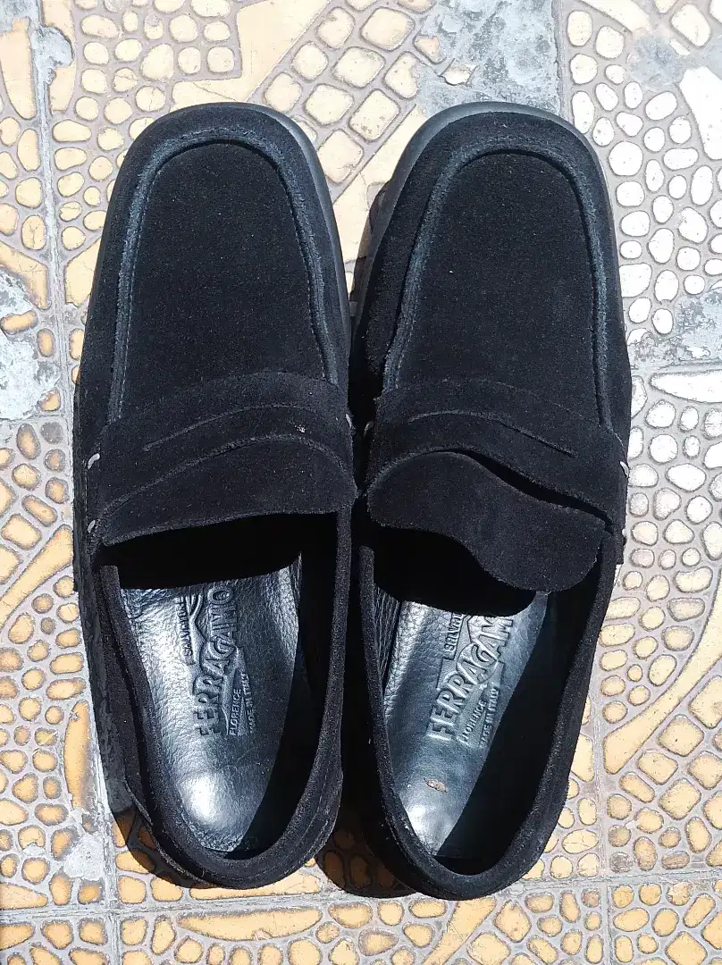 Salvatore Ferragamo Loafers pria