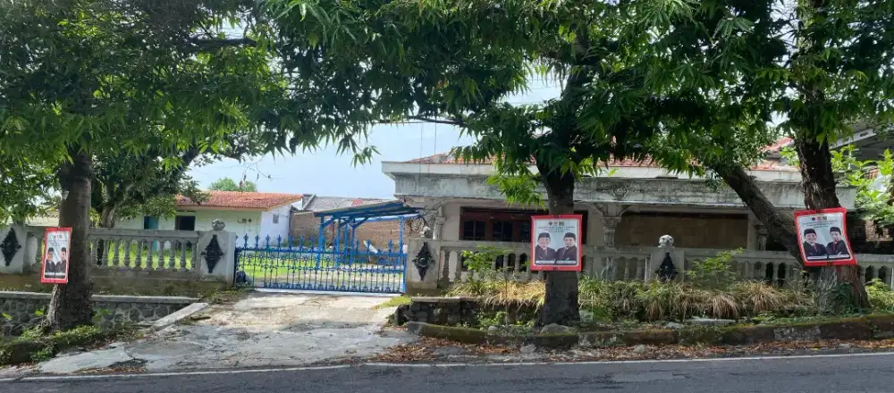 TANAH LUAS 393m² bonus RUMAH dalam KOTA BOYOLALI bagus utk RUKO/kios