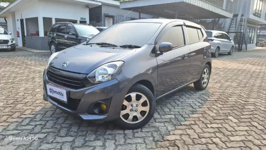 Pajak Panjang - Daihatsu Ayla 1.0 M Bensin-AT 2020(UOO)