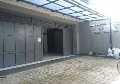 Rumah Ruko 2 Lantai Siap Pakai Dekat Pusat Kota Bandung