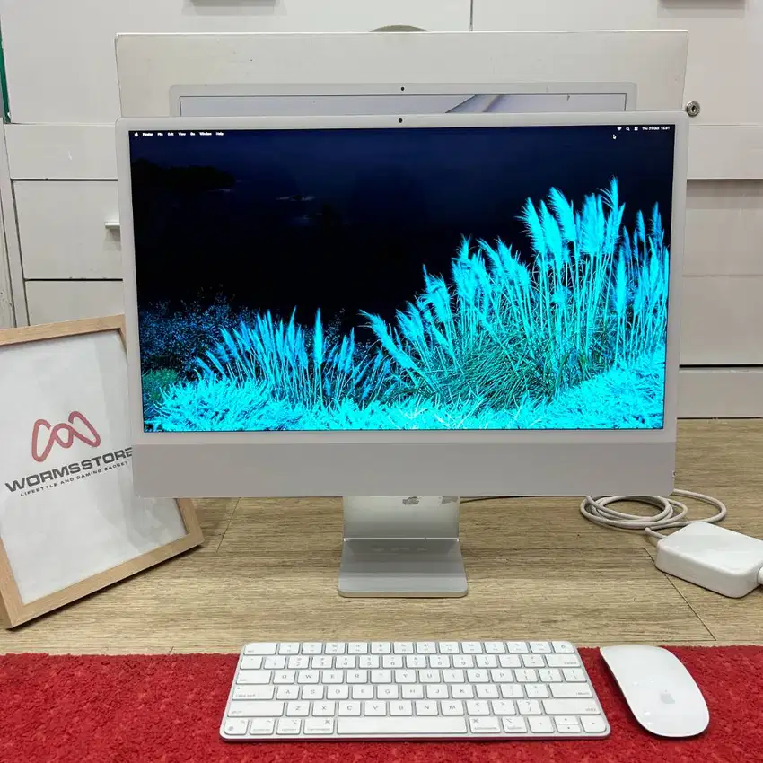 iMac 24 inch Retina 4.5K, 2021 M1 8GB/256GB CPU 8-core GPU 7-core Full