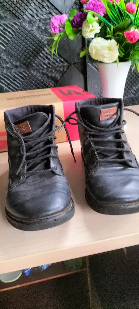 Sepatu TOMKINS BOOTS