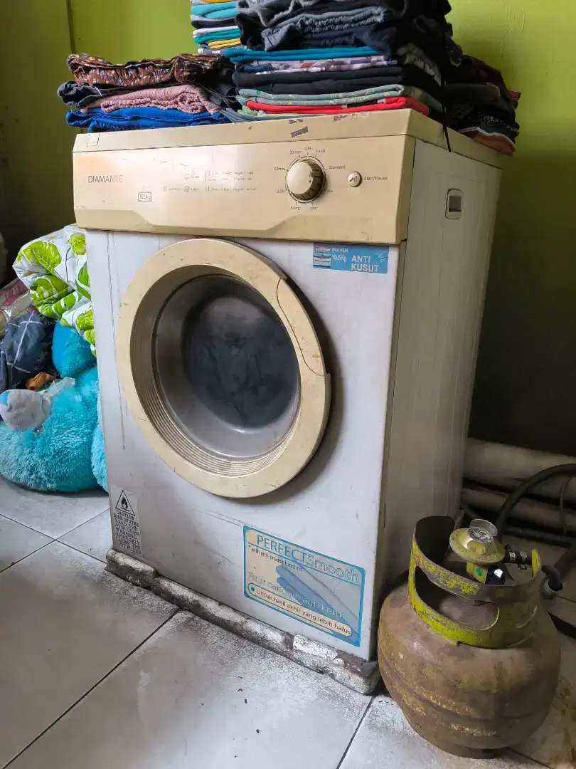 Jual mesin cuci dan dryer bekas pemakaian laundry