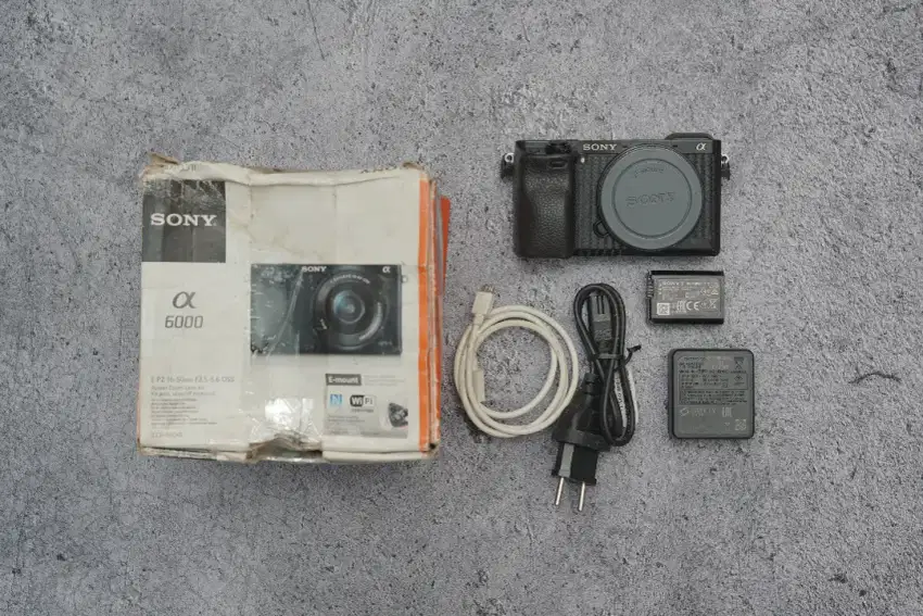 Sony a6000 body only