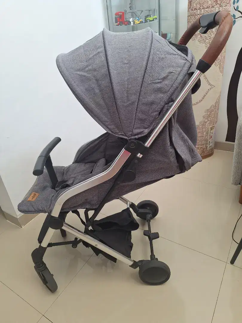 Stroller preloved kondisi bagus