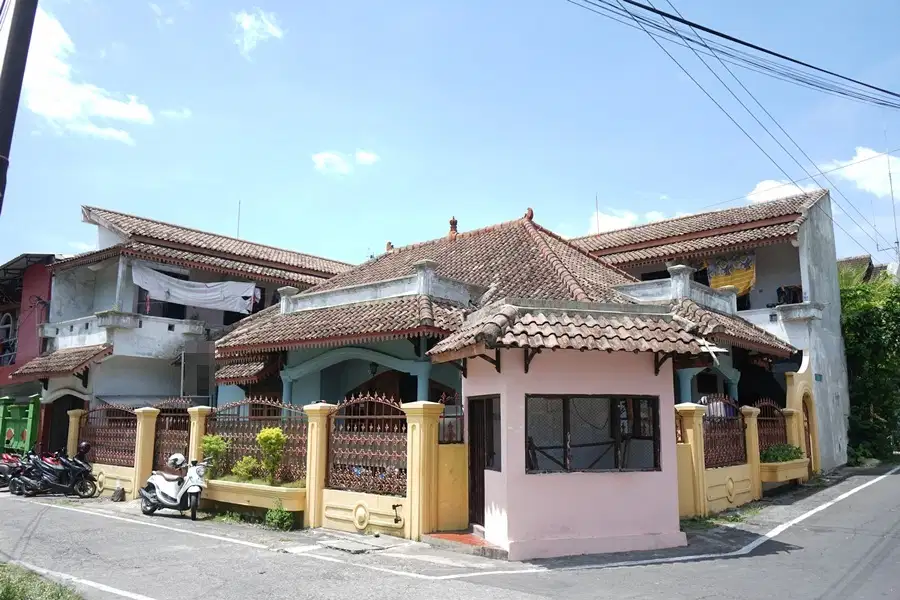 Kost ada rumah induk kawasan Kampus area Nusukan Solo