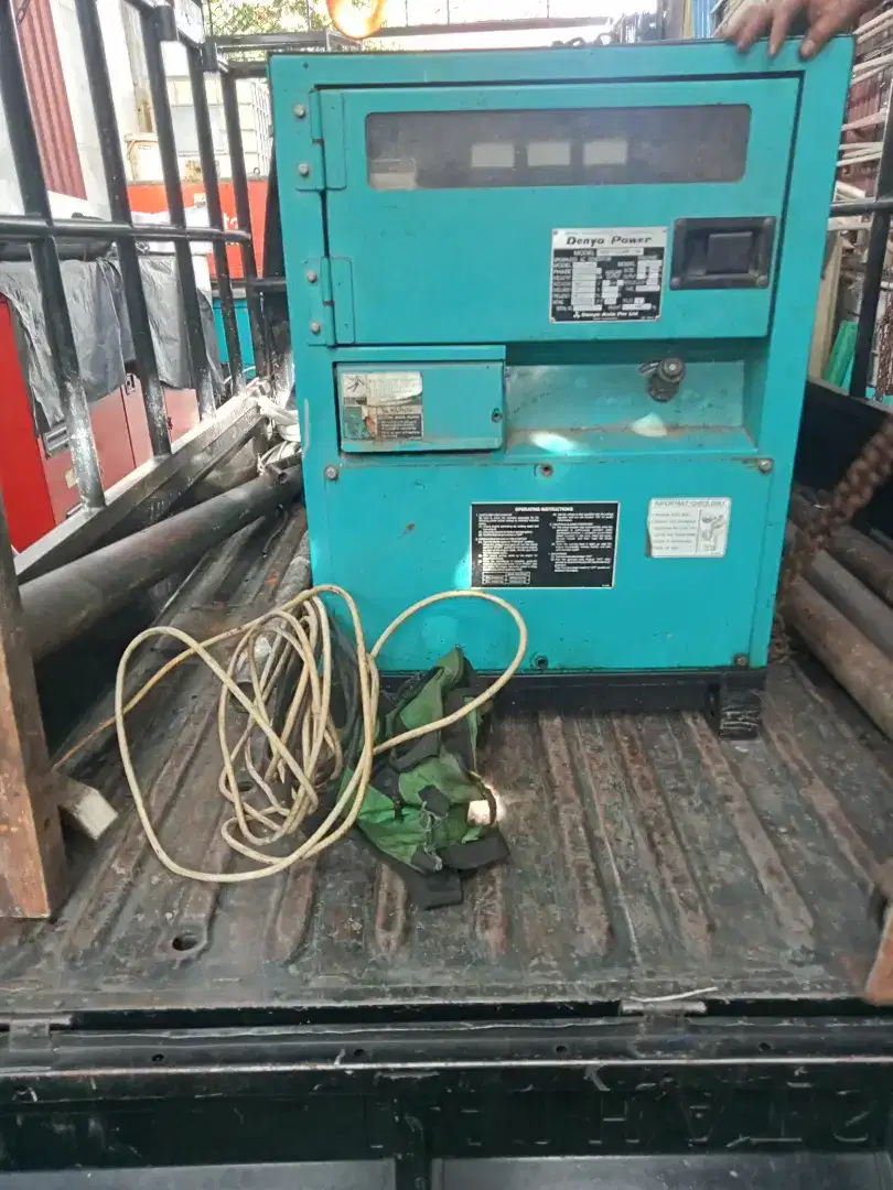 Terima genset rusak, AC, komputer, dll