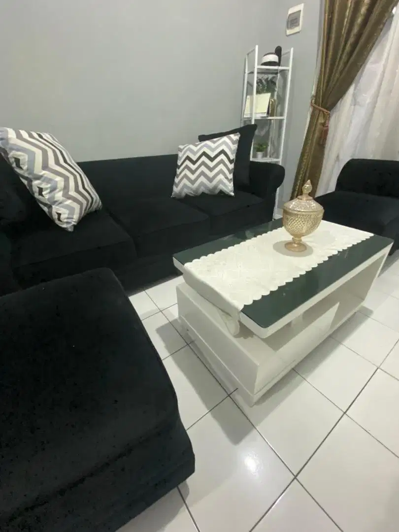 Dijual Sofa Second Bisa Nego Tipis