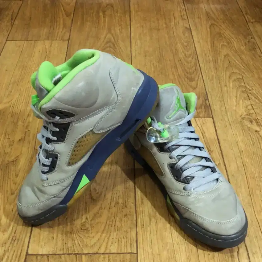 Sepatu Second NIKE JORDAN RETRO 5 GREEN BEAN