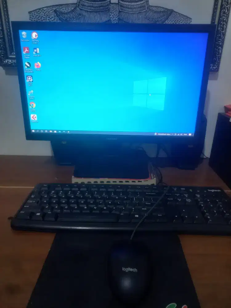 Komputer sepaket tinggal pakek
