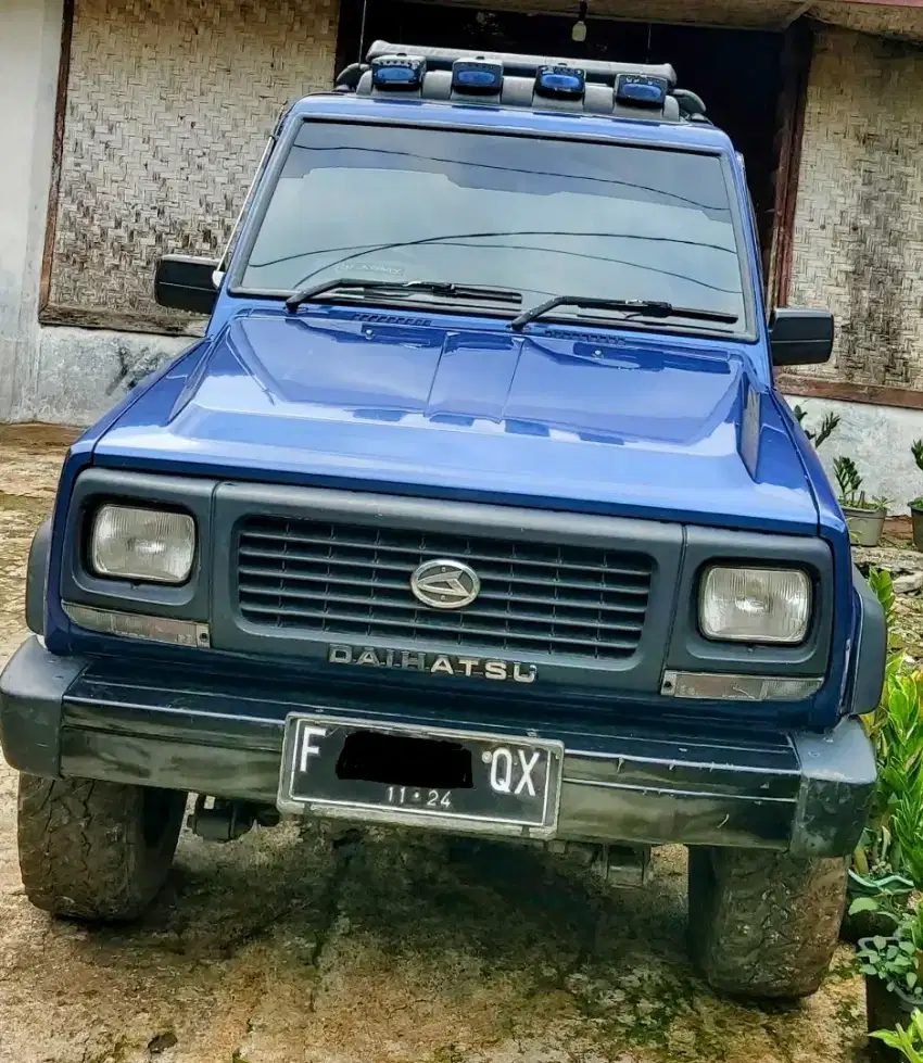 DAIHATSU FEROZA BIRU 1994 MT 1600CC BENSIN MESIN HALUS SIAP TOURING