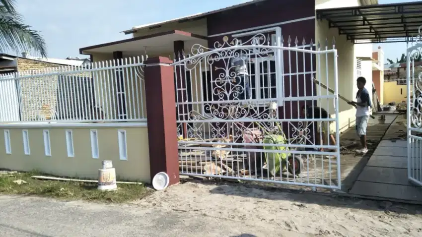 Dijual Rumah di pusat Batang kuis