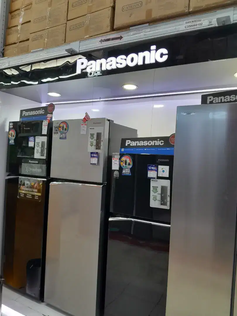 Kulkas Panasonic 2 pintu