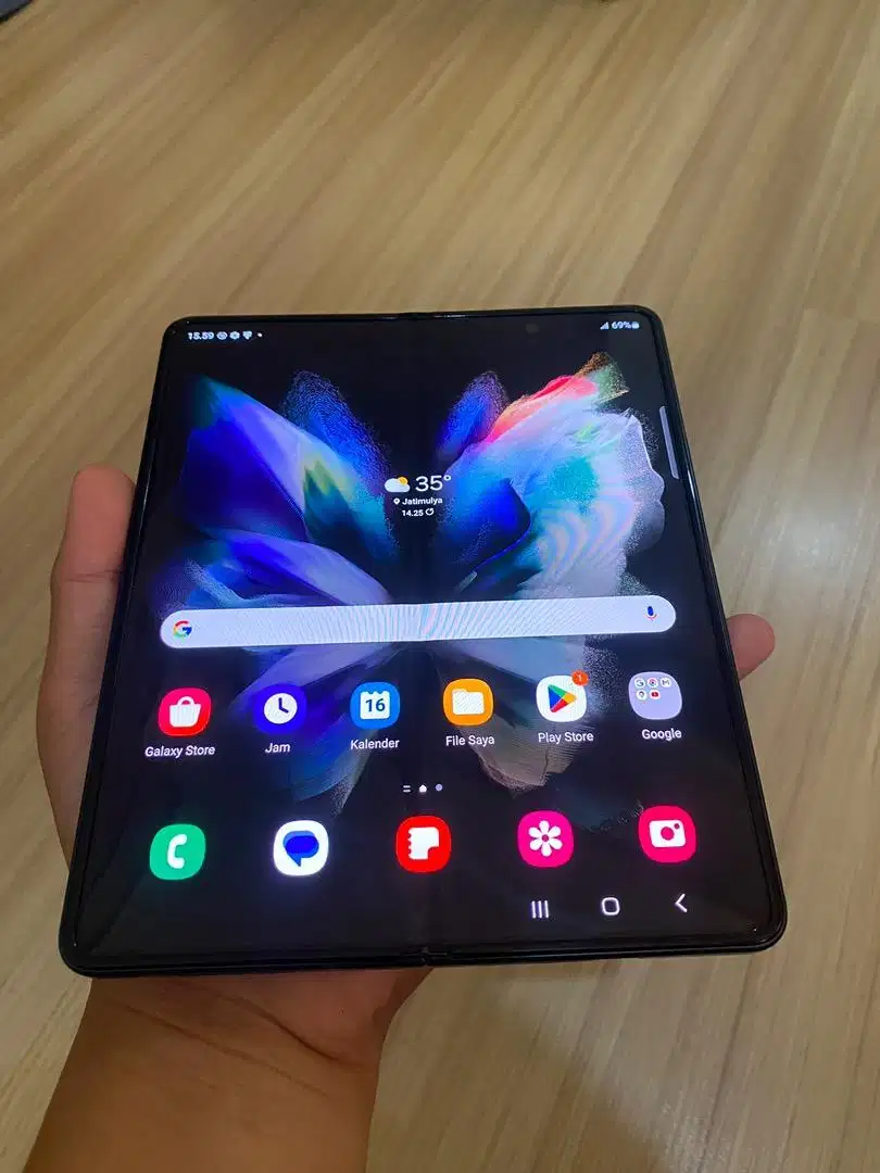 Samsung galaxy Z Fold 3 Resmi sein 12/256 gb Fullset No minus