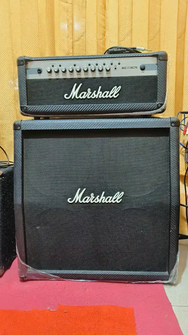 Marshall MG100HCFX