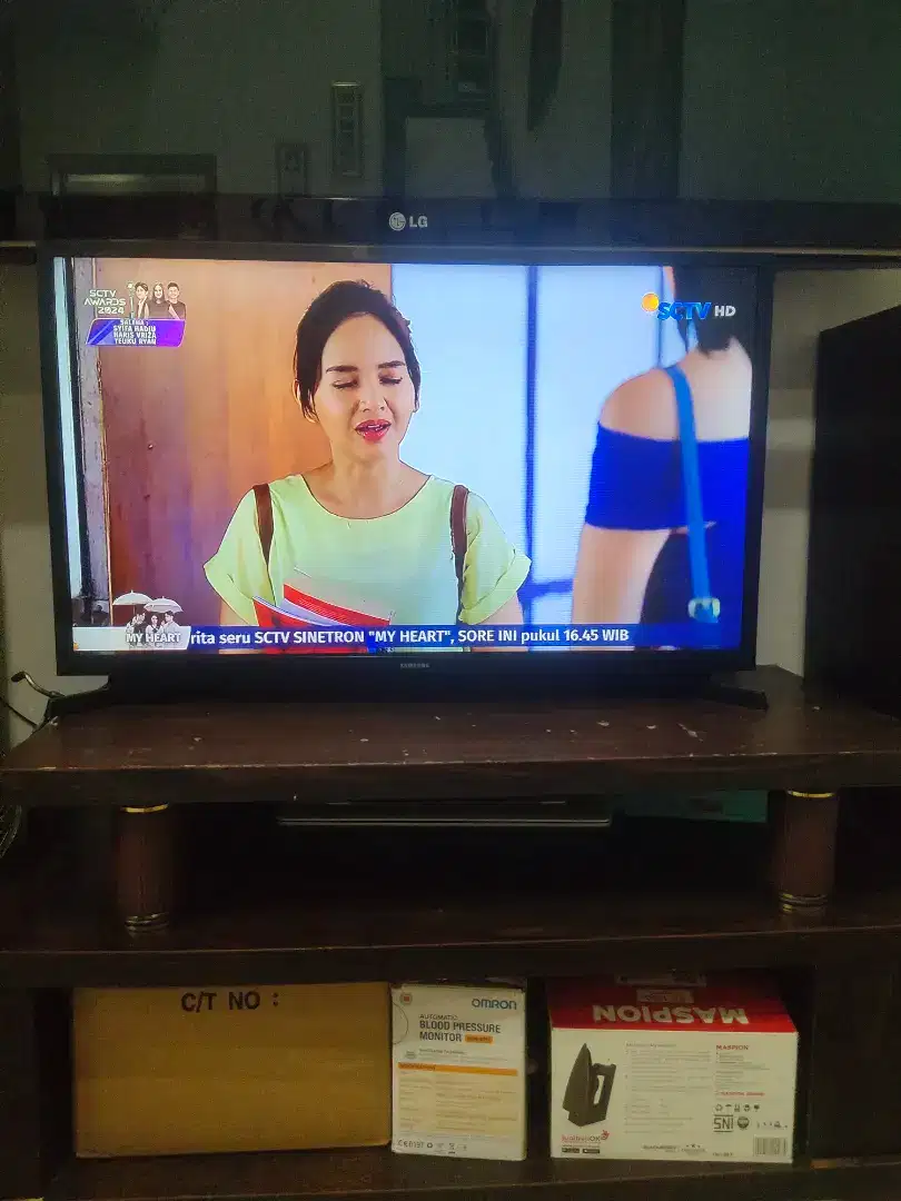 jual smart tv samsung32in