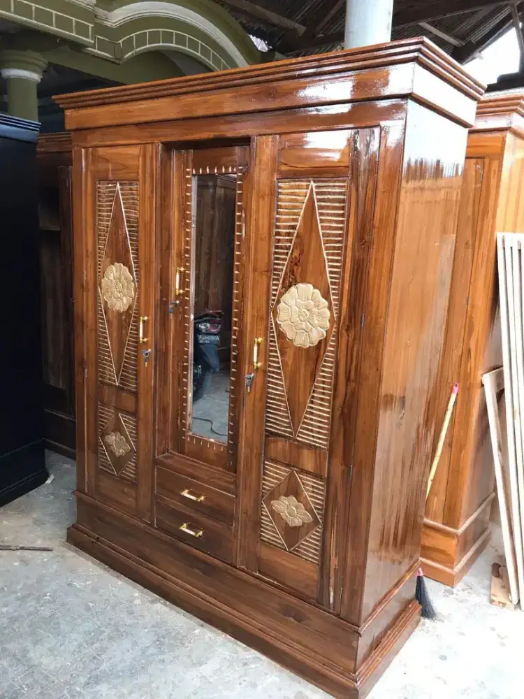 Lemari rak tv meja rias dipan bupet bahan kayu jati kuat dan murah