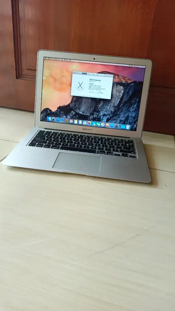 MACBOOK AIR 13INCI THN 2015, PROCESOR 1.6GHZ CORE i5