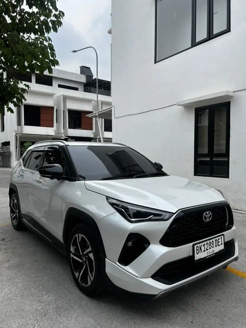 New Yaris Cross S GR TSS 2023 Putih