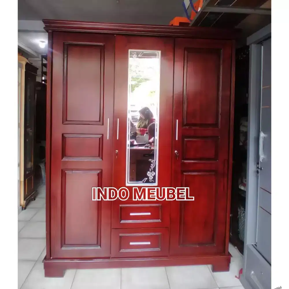 Lemari pakaian 3 pintu kayu padu  full kayu exclusive