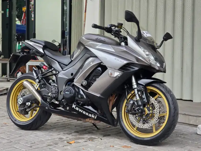 Moge Sport Turing Kawasaki Ninja 1000 SX th 2013 odo 23rb Siap Turing