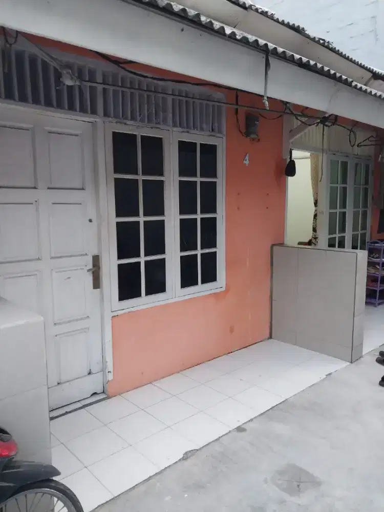 KONTRAKAN PETAK BULANAN CIPADU