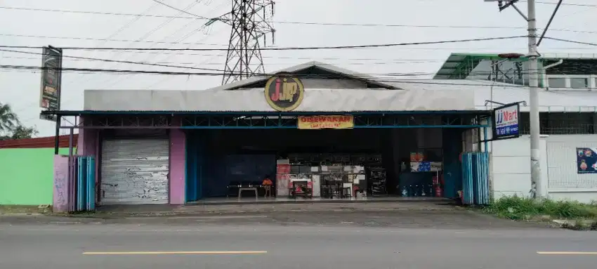 Di Sewakan Bangunan Gudang