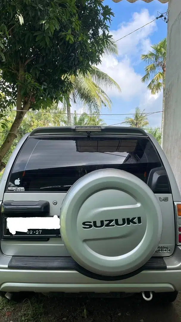 SUZUKI GRAND ESCUDO XL 7