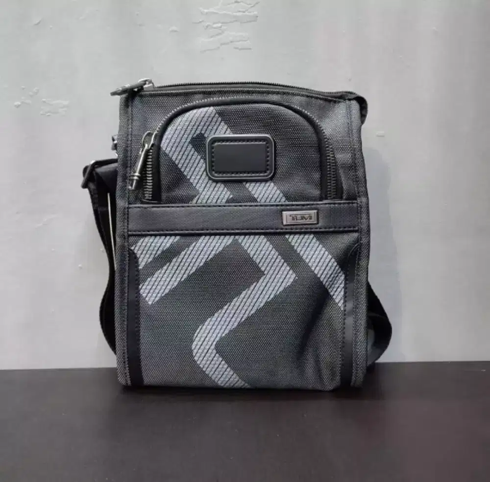 Tas selempang sling bag cross body pria small pocket