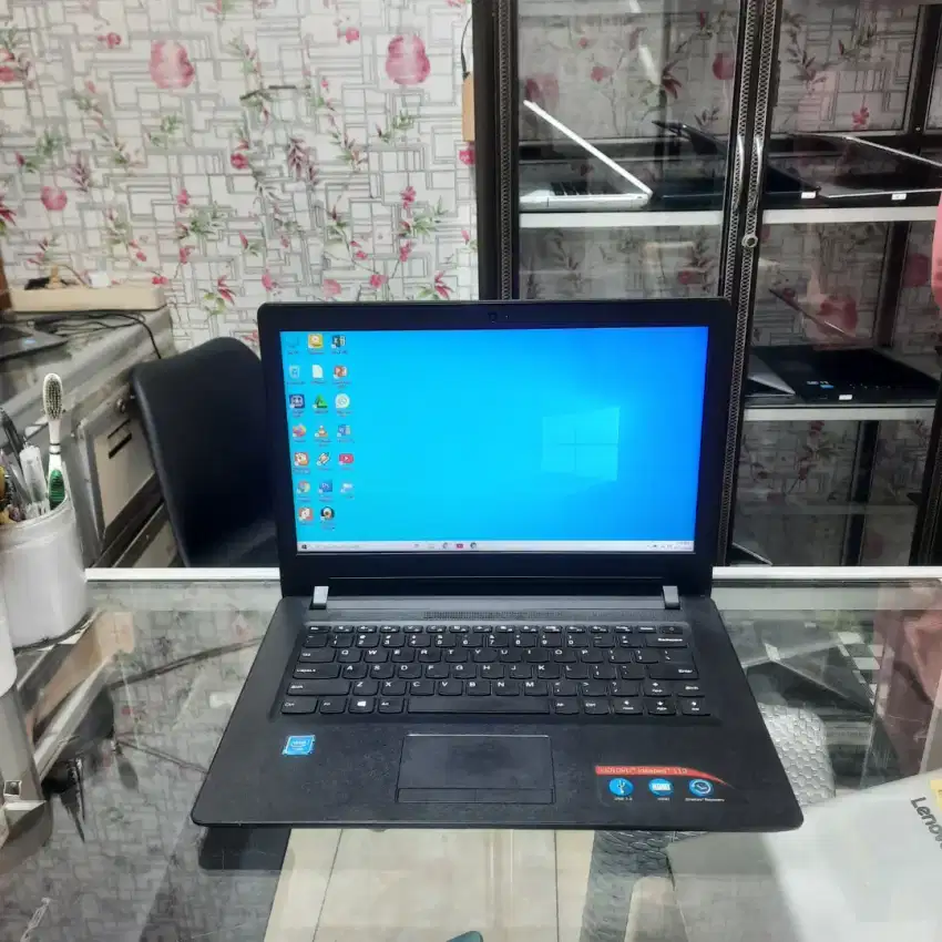 Dijual Lenovo Ideapad 110, Celeron, RAM 2GB, SSD 128GB, 14 inch