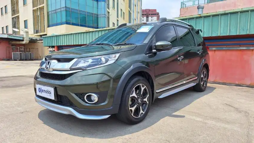 TDP 10Jt Honda BR-V 1.5 Prestige Bensin-AT 2016 Hijau