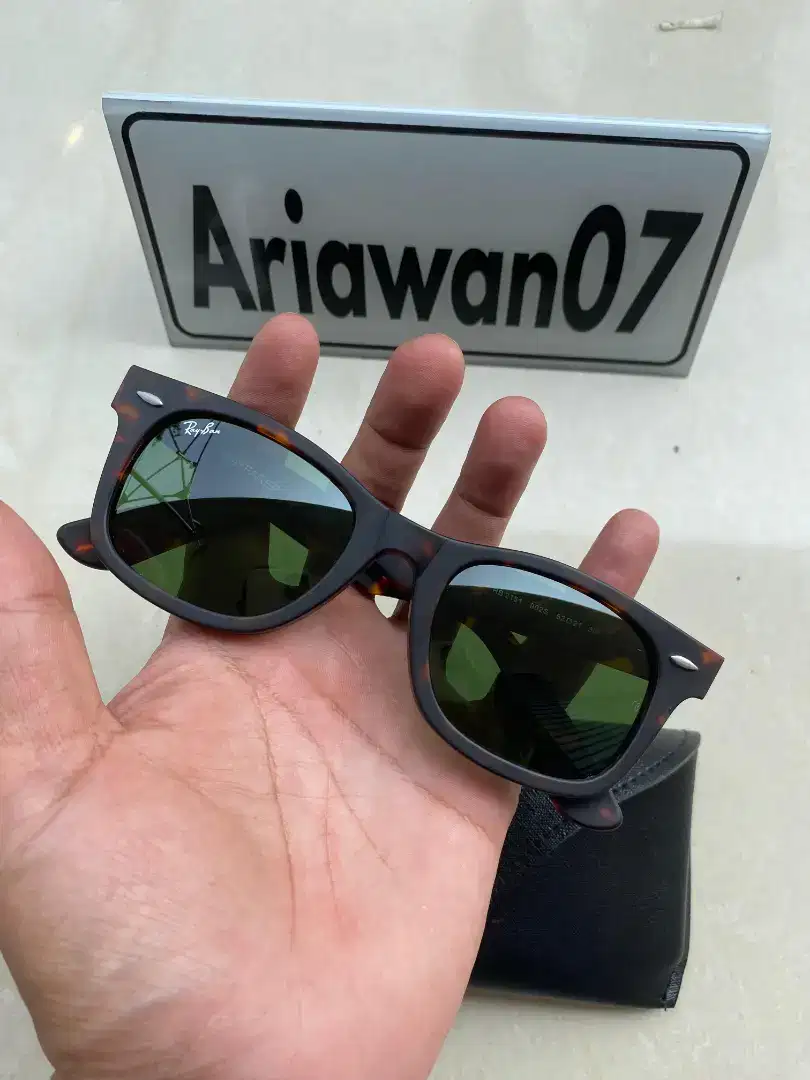 Kacamata Ray-Ban wayfarer square tortoise doff kaca hijau